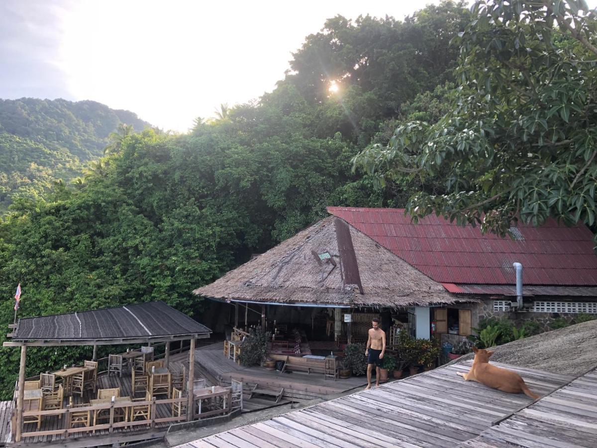 Bambu Huts 호텔 반 타이 외부 사진